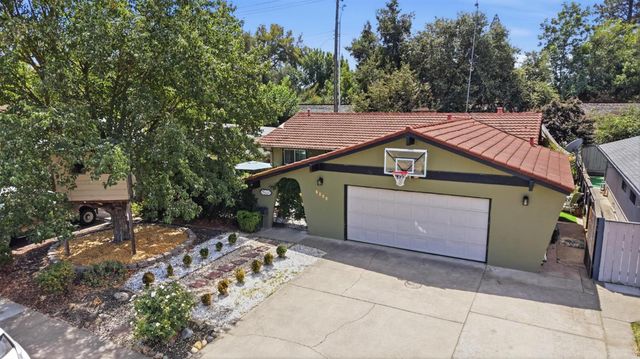 3846 Breuner Ave, Sacramento, CA 95819