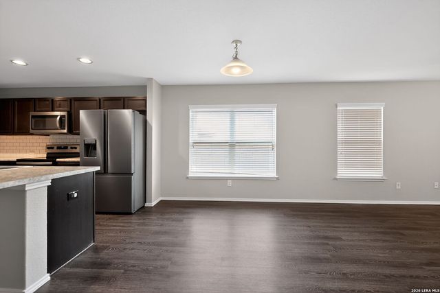 2427 CAMBERLY VW, Converse, TX 78109