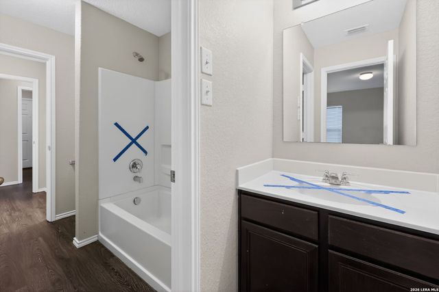 2427 CAMBERLY VW, Converse, TX 78109