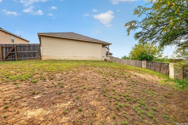 2427 CAMBERLY VW, Converse, TX 78109