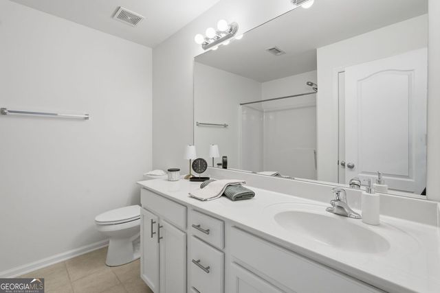 1507 Creek Bend Lane NW, Lawrenceville, GA 30043