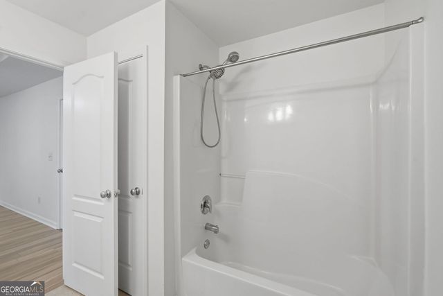 1507 Creek Bend Lane NW, Lawrenceville, GA 30043