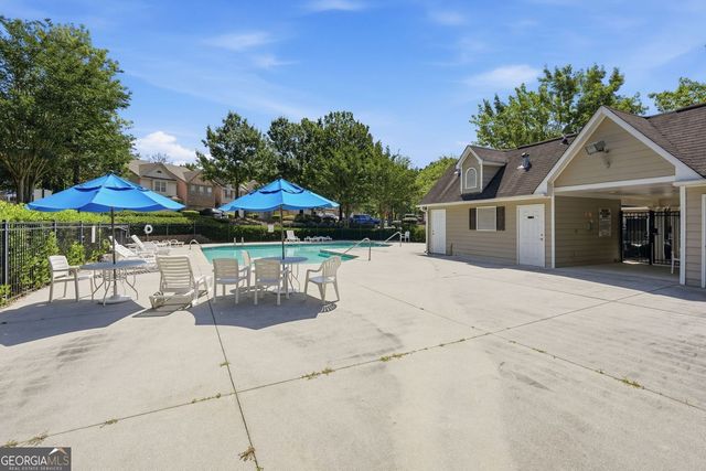 1507 Creek Bend Lane NW, Lawrenceville, GA 30043