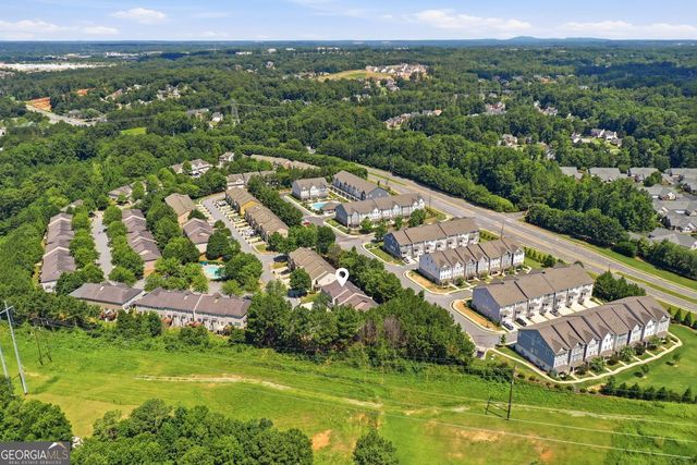 1507 Creek Bend Lane NW, Lawrenceville, GA 30043