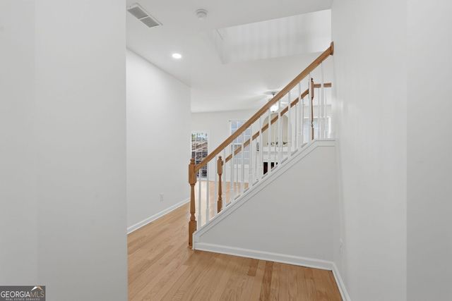 1507 Creek Bend Lane NW, Lawrenceville, GA 30043