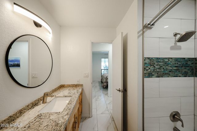 1646 N COMANCHE Drive, Chandler, AZ 85224