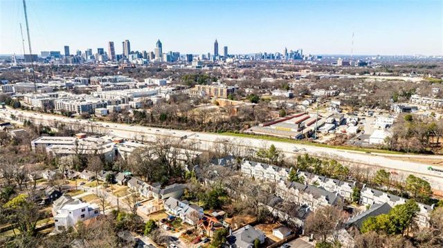 1126 VILLAGE Court, Atlanta, GA 30316
