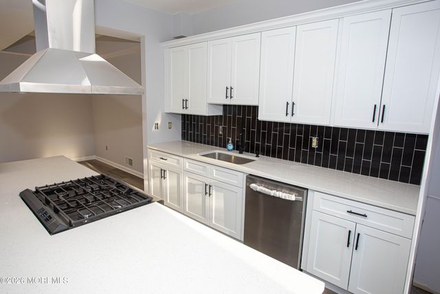 267 Perry Avenue 202, Union, NJ 07083