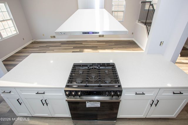 267 Perry Avenue 202, Union, NJ 07083