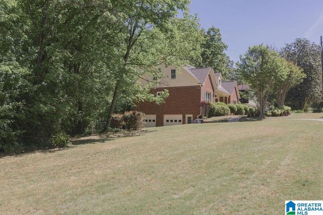 1836 NAPIER DRIVE, Hoover, AL 35226