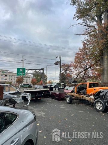 867 Us Highway 1 Highway, Avenel, NJ 07001