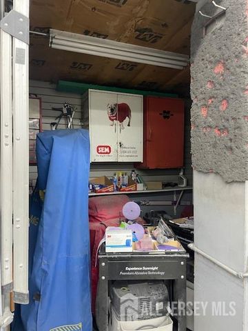 867 Us Highway 1 Highway, Avenel, NJ 07001