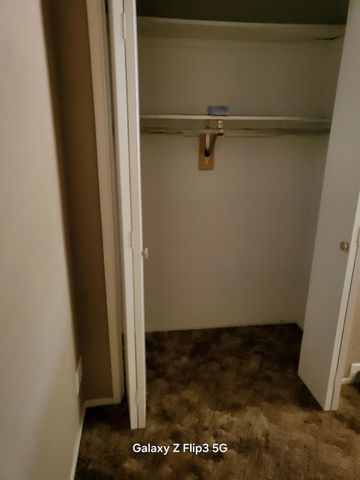 5400 Amber Avenue, Clovis, CA 93619