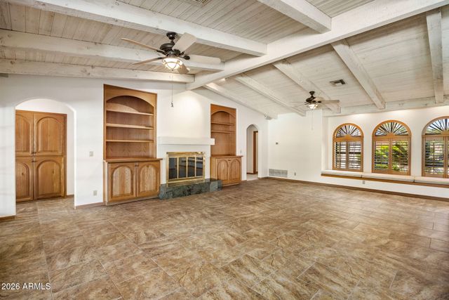 8700 N 58TH Place, Paradise Valley, AZ 85253