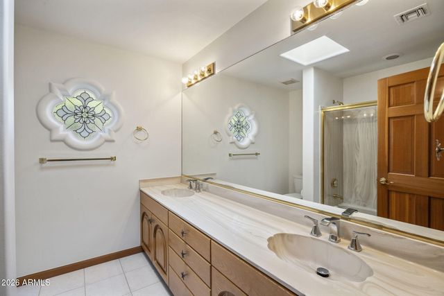 8700 N 58TH Place, Paradise Valley, AZ 85253