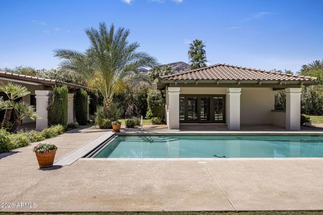 8700 N 58TH Place, Paradise Valley, AZ 85253