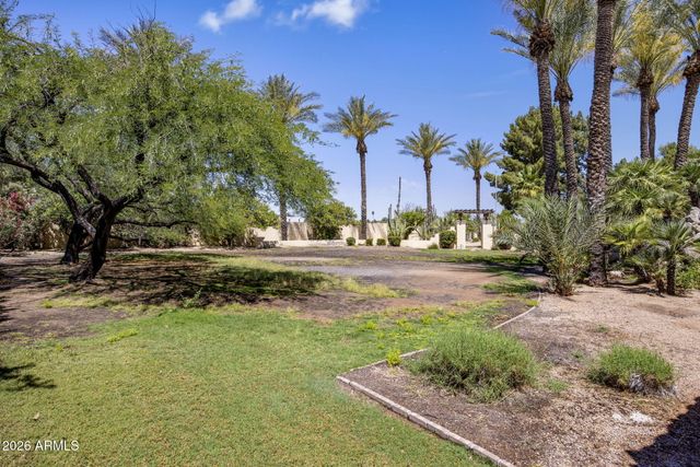 8700 N 58TH Place, Paradise Valley, AZ 85253