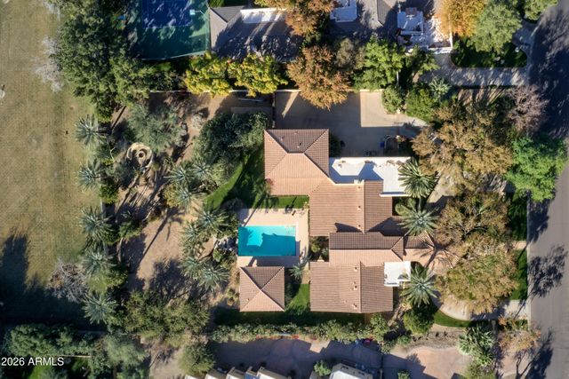 8700 N 58TH Place, Paradise Valley, AZ 85253
