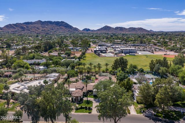 8700 N 58TH Place, Paradise Valley, AZ 85253