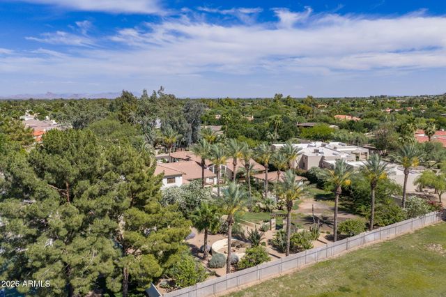 8700 N 58TH Place, Paradise Valley, AZ 85253