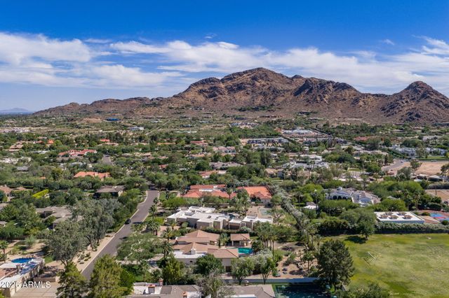 8700 N 58TH Place, Paradise Valley, AZ 85253