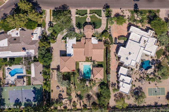 8700 N 58TH Place, Paradise Valley, AZ 85253