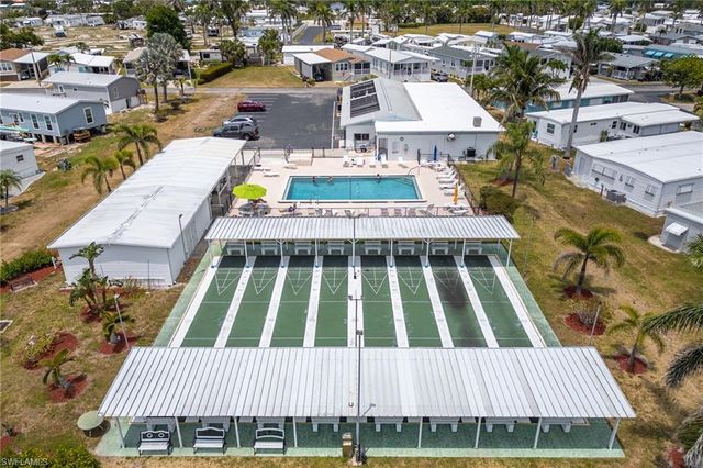 101 Elise DR, Fort Myers, FL 33908