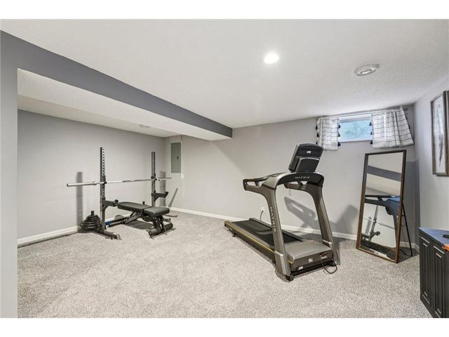 719 Monroe Street, Hudson, WI 54016