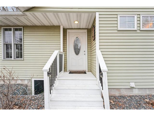 719 Monroe Street, Hudson, WI 54016