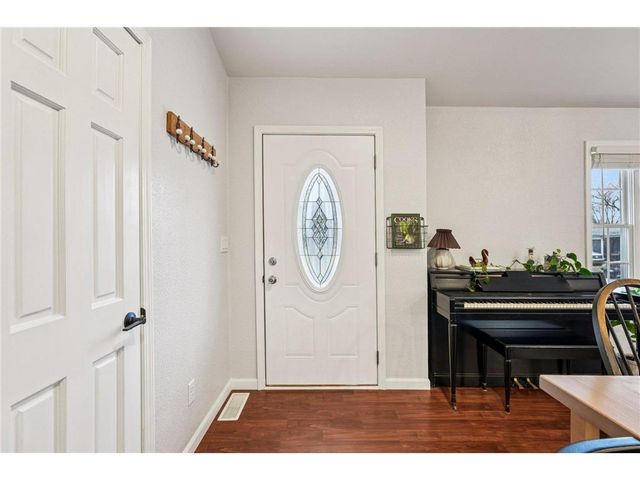 719 Monroe Street, Hudson, WI 54016