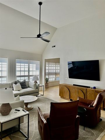 5607 Chadwick Drive, Rogers, AR 72758