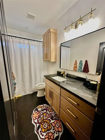 5607 Chadwick Drive, Rogers, AR 72758