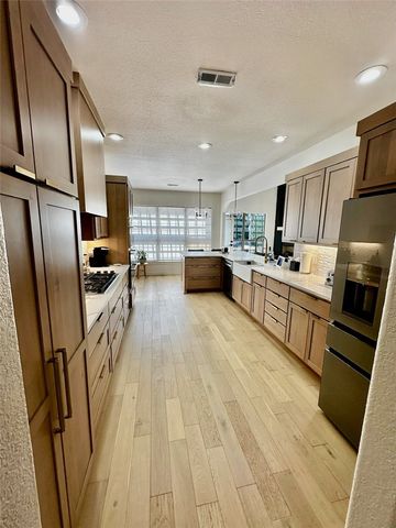 5607 Chadwick Drive, Rogers, AR 72758