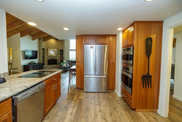 2600 Raleigh Ct, Turlock, CA 95382