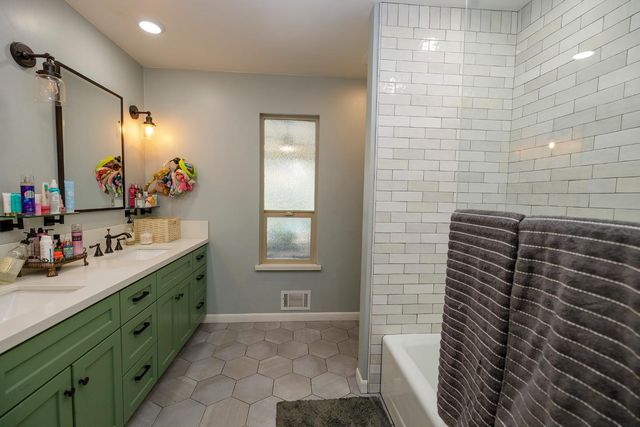 2600 Raleigh Ct, Turlock, CA 95382