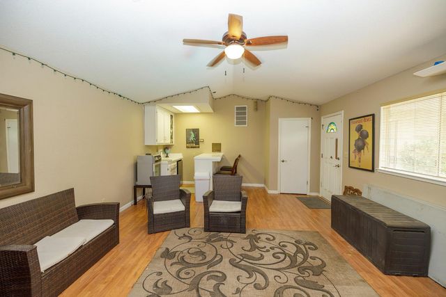 2600 Raleigh Ct, Turlock, CA 95382