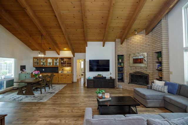 2600 Raleigh Ct, Turlock, CA 95382