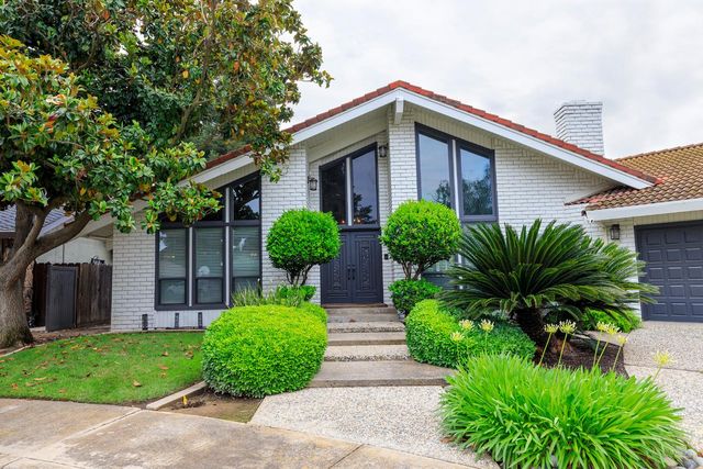 2600 Raleigh Ct, Turlock, CA 95382