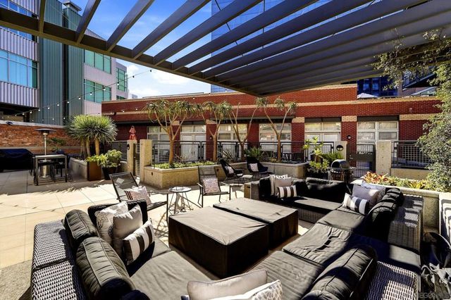 877 Island Ave 308, San Diego, CA 92101