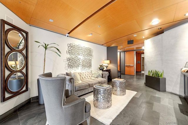 877 Island Ave 308, San Diego, CA 92101