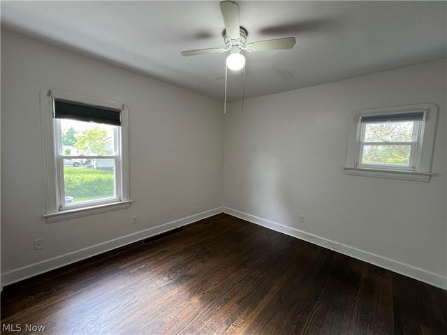 5406 Theota Avenue, Parma, OH 44129