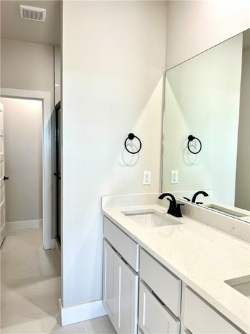 1811 Lapis Avenue, Centerton, AR 72719