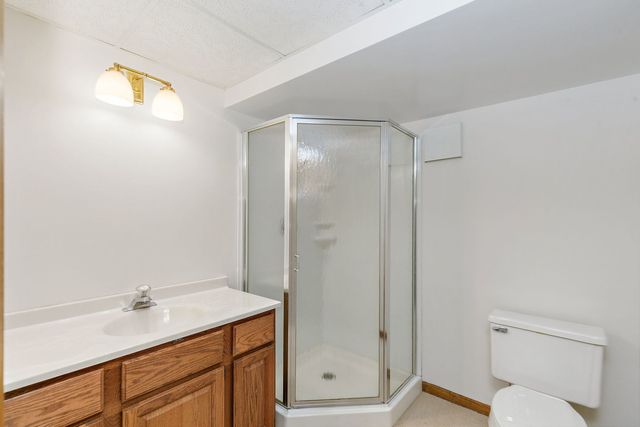 43 Ravenscraig Lane, Inverness, IL 60067