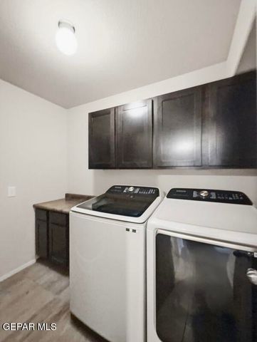 733 VERN BUTLER Drive, El Paso, TX 79932