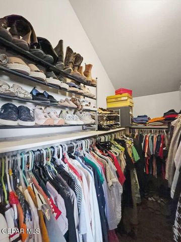 733 VERN BUTLER Drive, El Paso, TX 79932