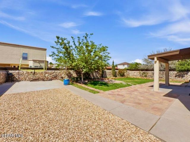 733 VERN BUTLER Drive, El Paso, TX 79932