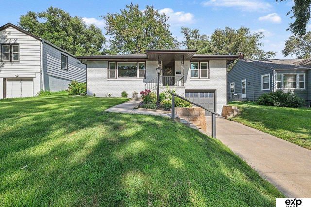 1439 S 54 Street, Omaha, NE 68106