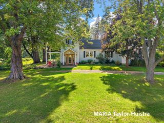 13388 Rich Street, Grand Haven, MI 49417