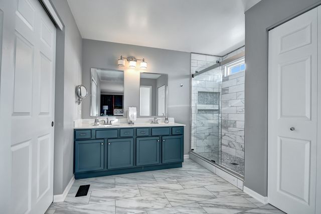 25758 S Basswood Road, Channahon, IL 60410