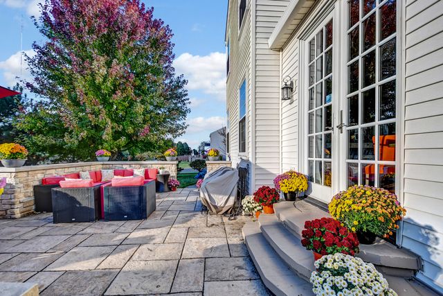 25758 S Basswood Road, Channahon, IL 60410